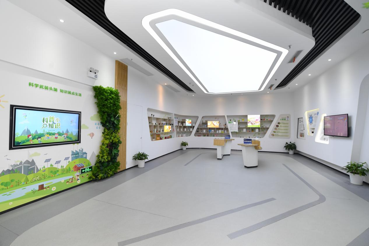 1752837996275091584.jpg 1752837383327.jpg