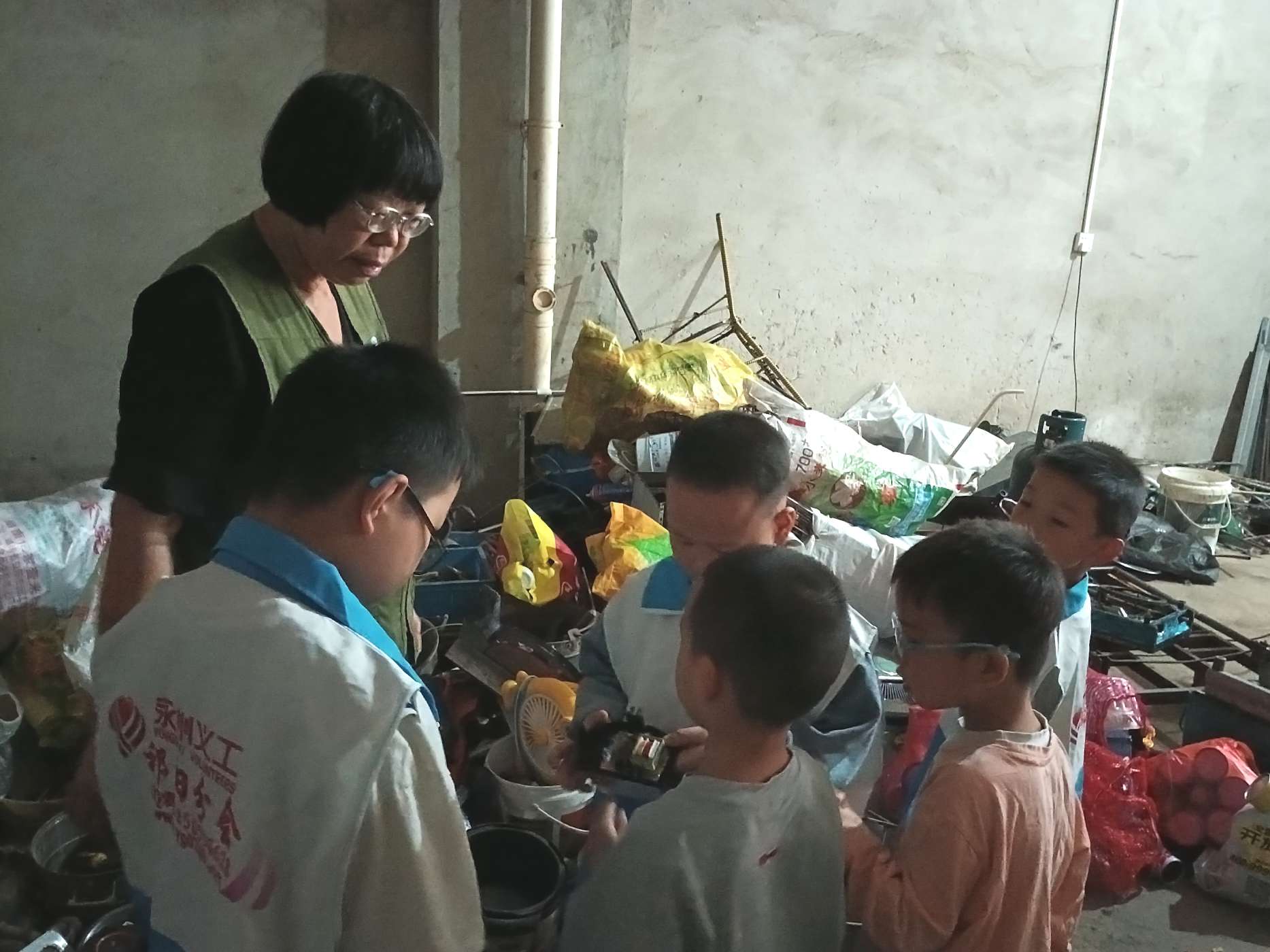 1760407187277022342.jpeg 10.14祁阳“换”醒低碳生活 “益”起守护家园3.jpeg